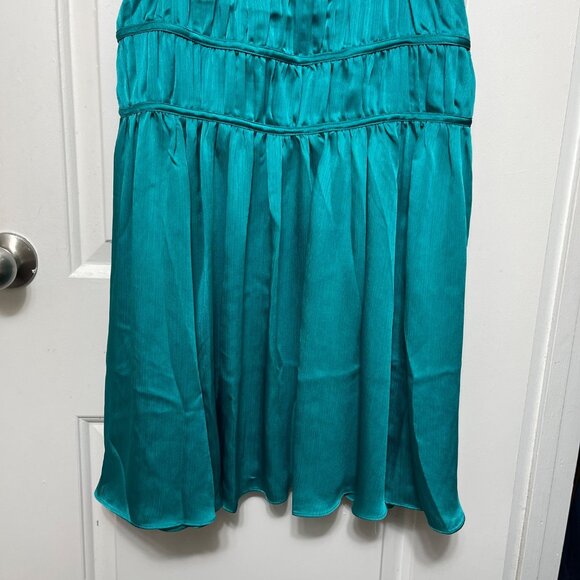 Trina Turk Islander Shirred A-Line Dress in Viridian Size 6 - Picture 8 of 12